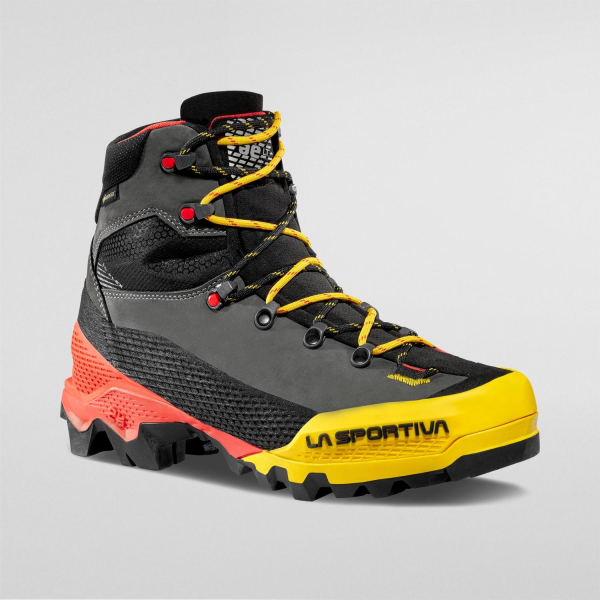 La Sportiva Aequilibrium LT GTX, Black/Yellow, 45