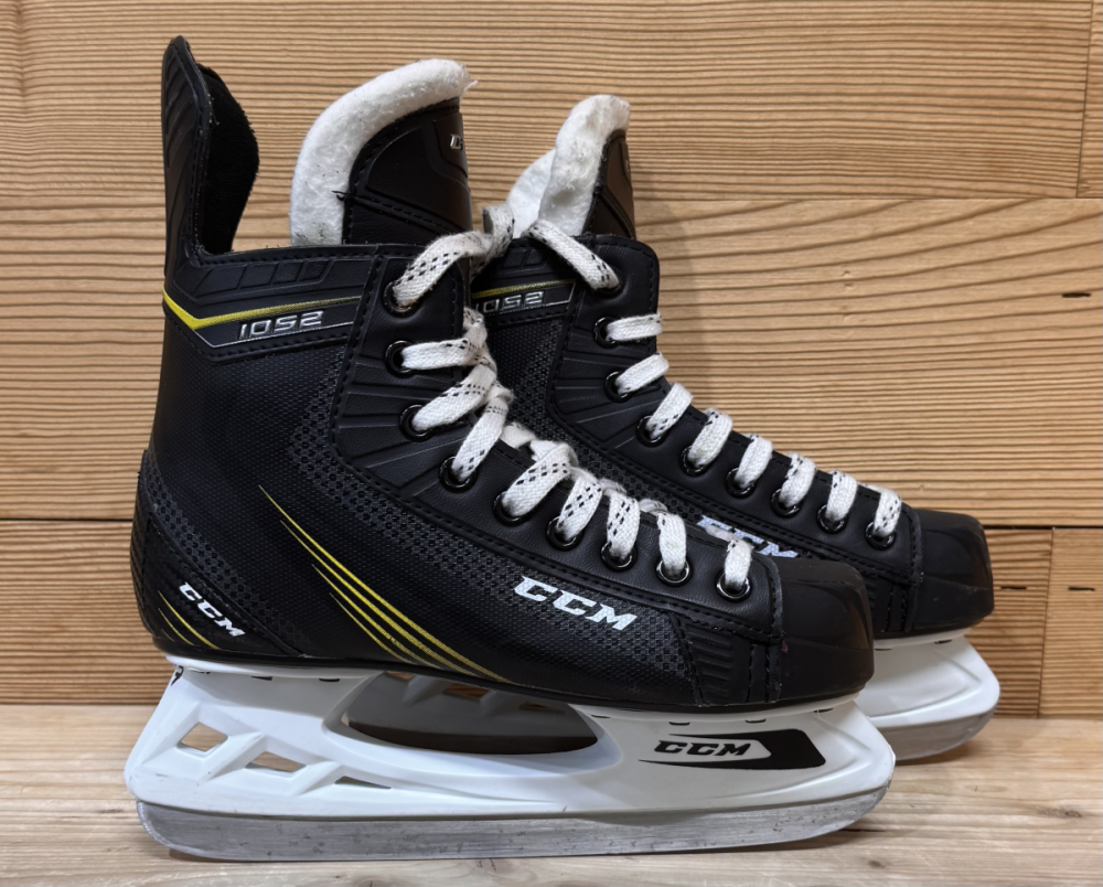 CCM 1052 Gr. 23.5MP (EU 37)