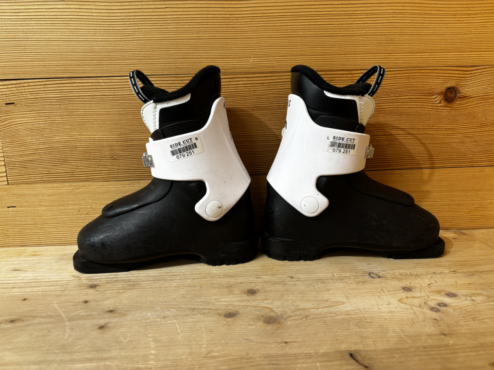 Head Z1 black/white / Gr. 18.5 MP